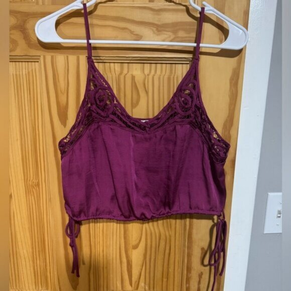 Free people intimately crop - Picture 1 of 5